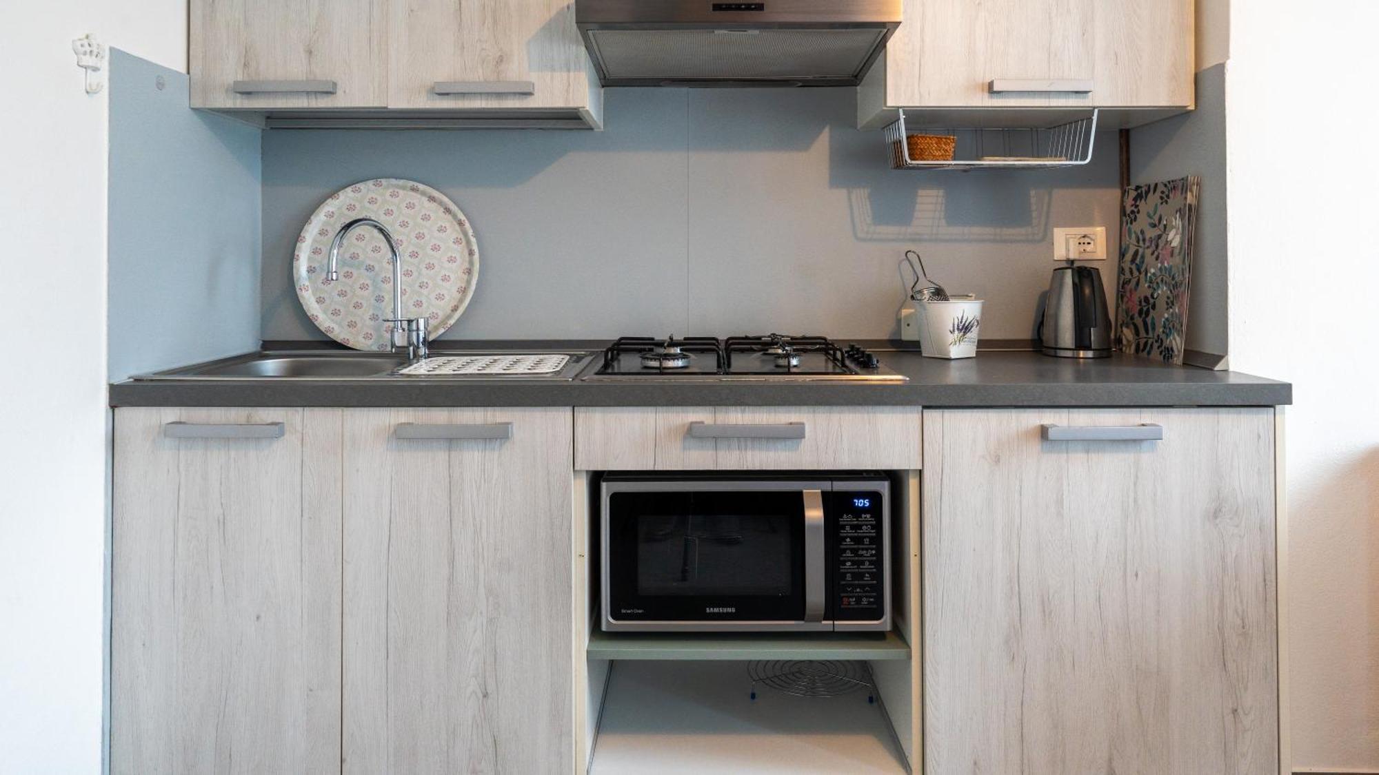 Fiori Sull'Acqua Apartments 佩斯基耶拉德加达 外观 照片